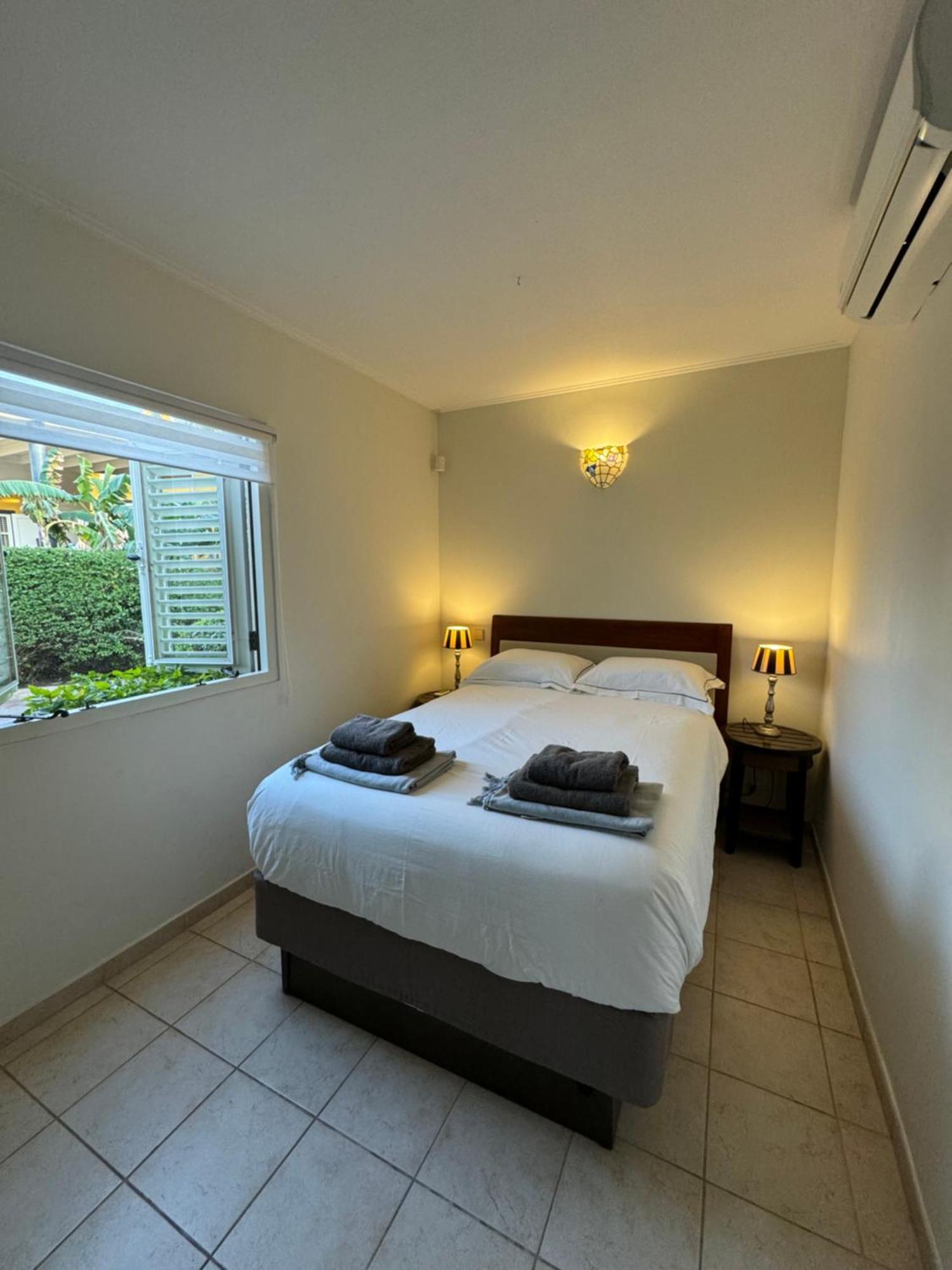 Landhuis Bona Vista Hotel Willemstad Exterior photo